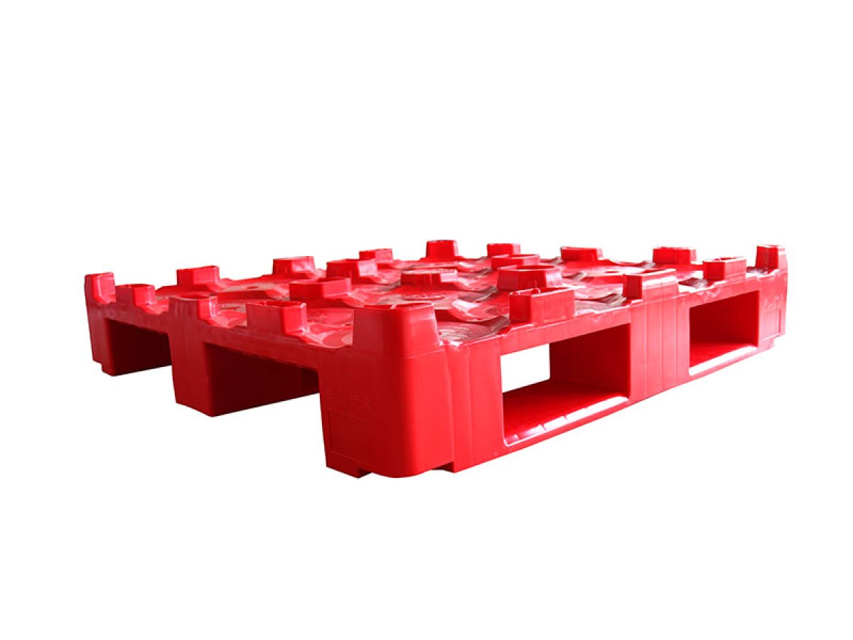 Palet de botellas de agua (1367)