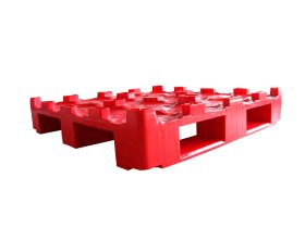 Palet de botellas de agua (1367)