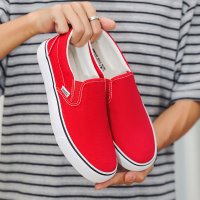 Comfortable adults canvas shoes