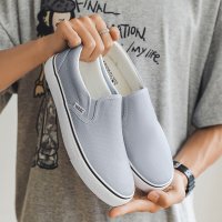 Slip-on canvas shoes for men and women
