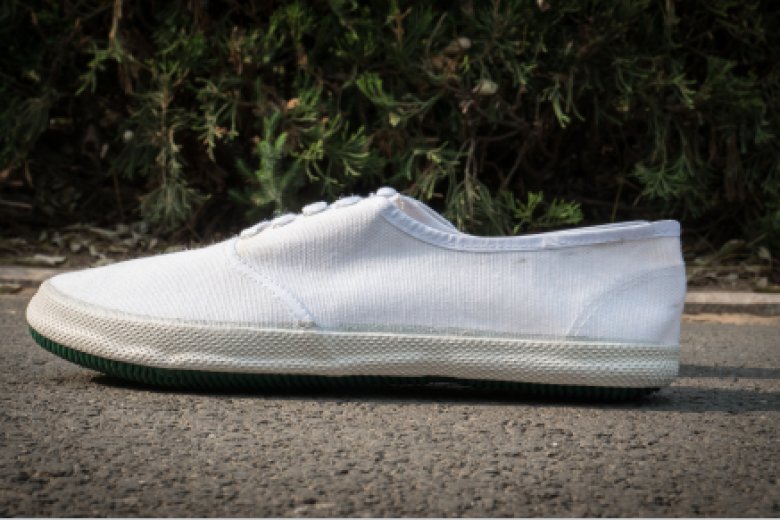 Dalu Footwear Women's vulcanized Shoes: Deeply rooted in the African market for over a decade, it has won trust with quality and customization