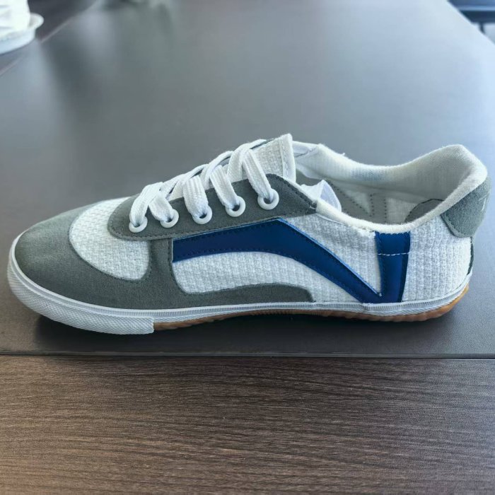  strong toughness vulcanized shoes