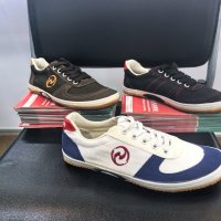 casual rubber shoes for men