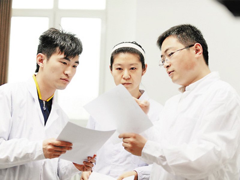 The current situation of domestic and international development of diatomite