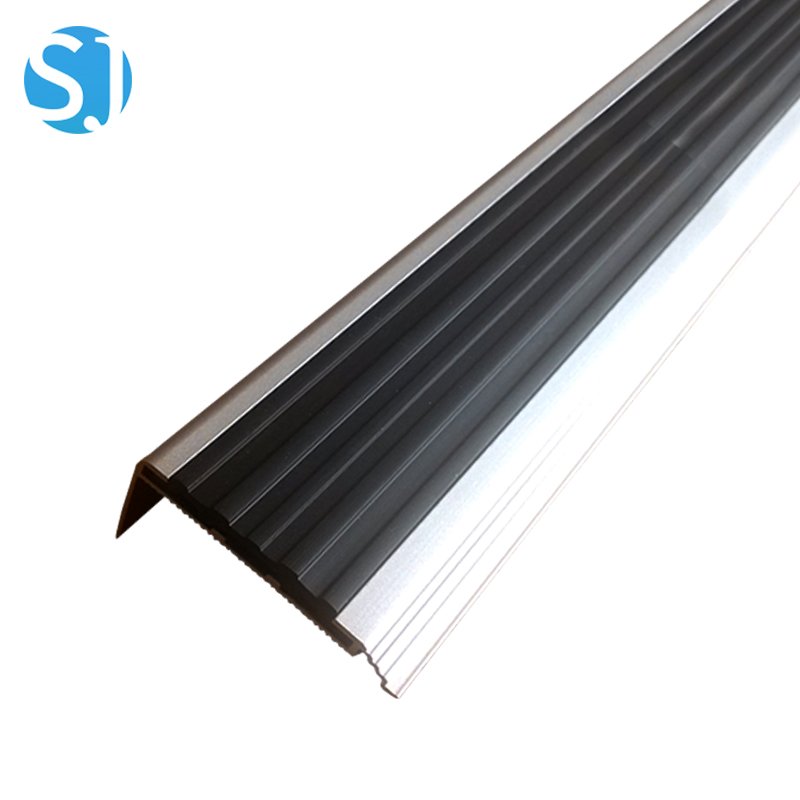 Aluminum Stair Nosing With PVC Insert D60