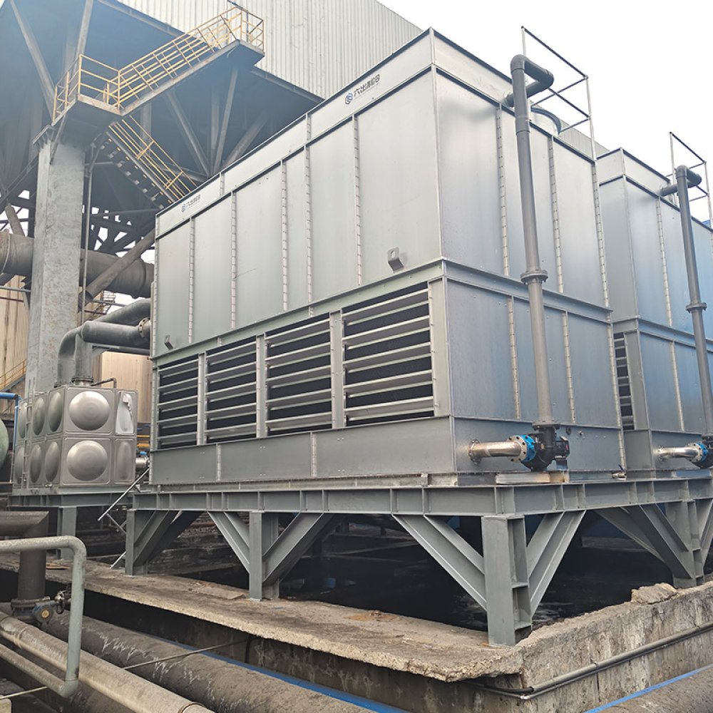 Closed Crossflow Cooling Tower with boost airflow efficiency