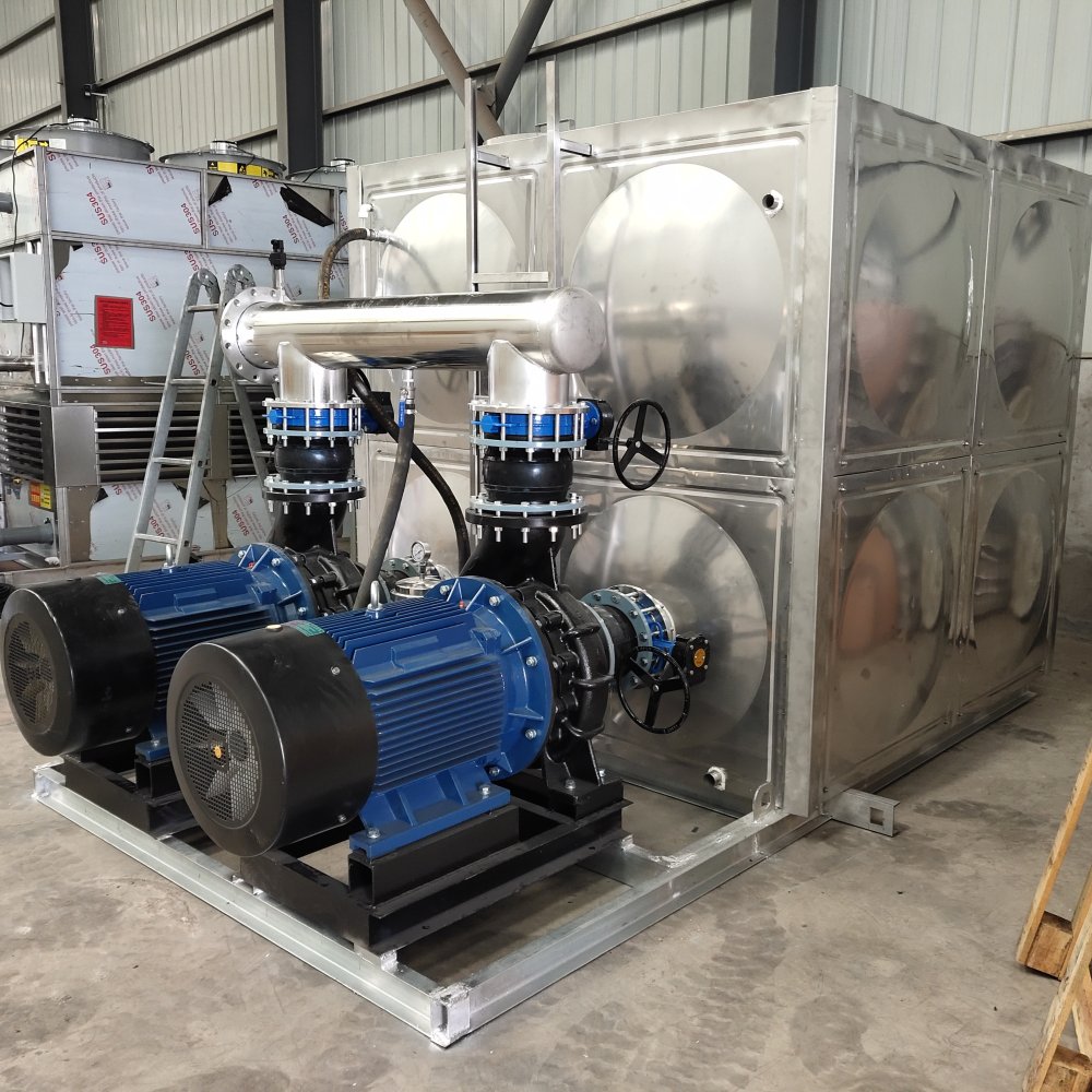 Auxiliary pump and tank for industrial cooling tower