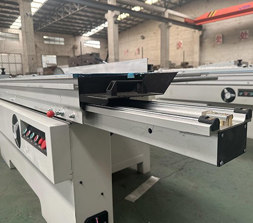 Aluminum push table