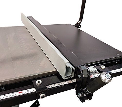 Table saw Locating Ruler