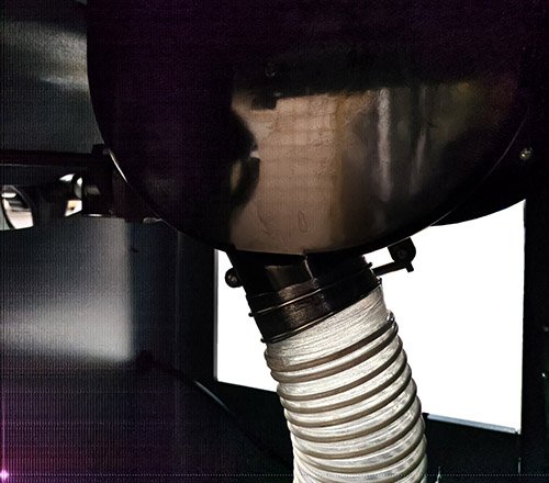 Table saw lower dust collection port