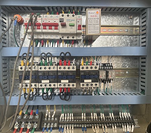 Electrical box