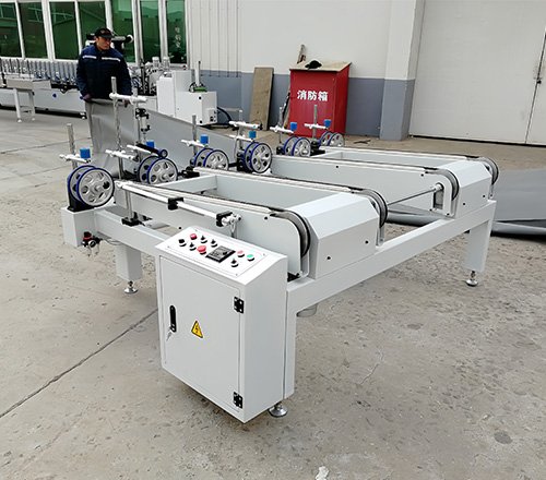 Automatic Lifting Feeder