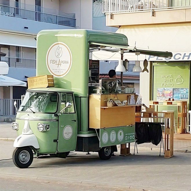 Carrito de comida Piaggio UD