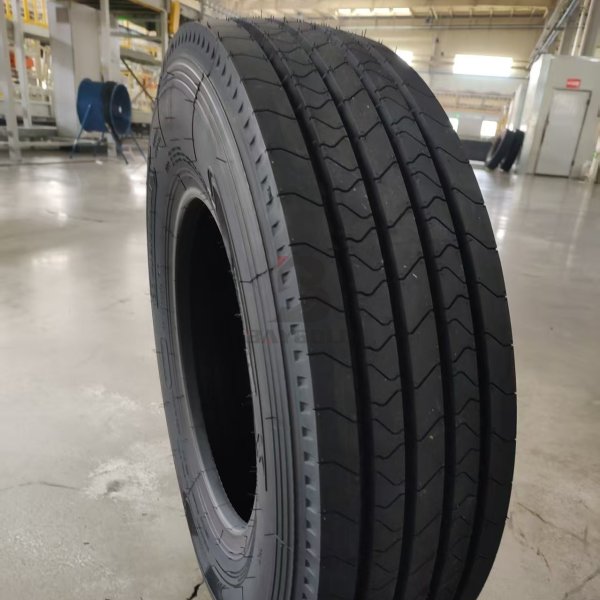 205/85R16LT