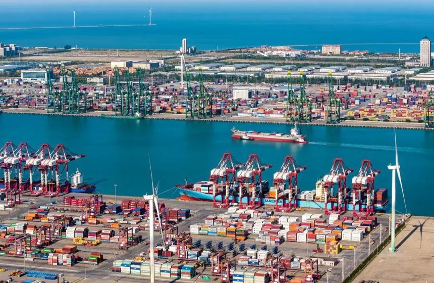 FEDIMA F106 for port terminals, container yards, and industrial applications