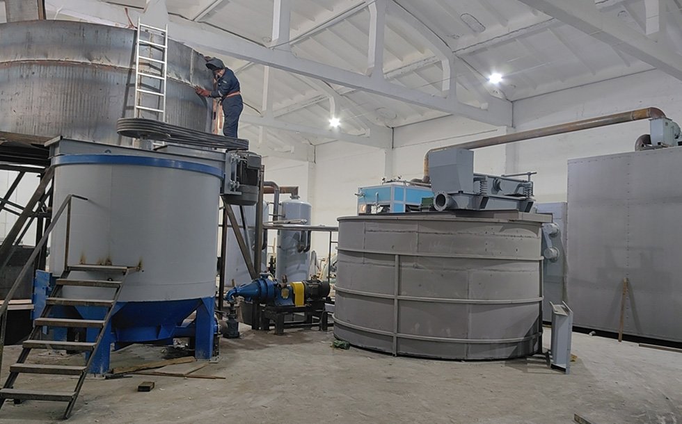 Máquina para fabricar bandejas de huevos 4