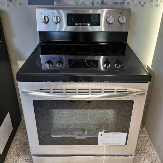 Multi-Function Oven With Induction Cooktop