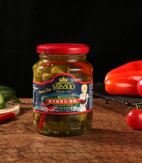 mercado spicy pickle brand packaging Mercado