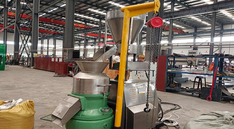 High Productivity Fertilizer Granulator Making Machine Roller Press Granulating Equipment