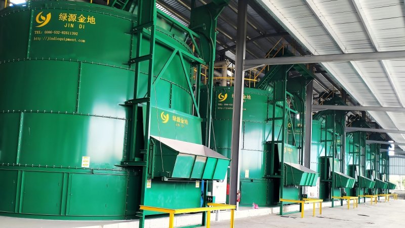 Malaysia Large Layer Farm | 8×200m³ Fermentation Tank Composting Project