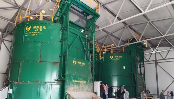 Russia Poultry Farm Project: A Single 200m³ Composting Tank Treats Up to 25m³ Chicken Manure Per Day