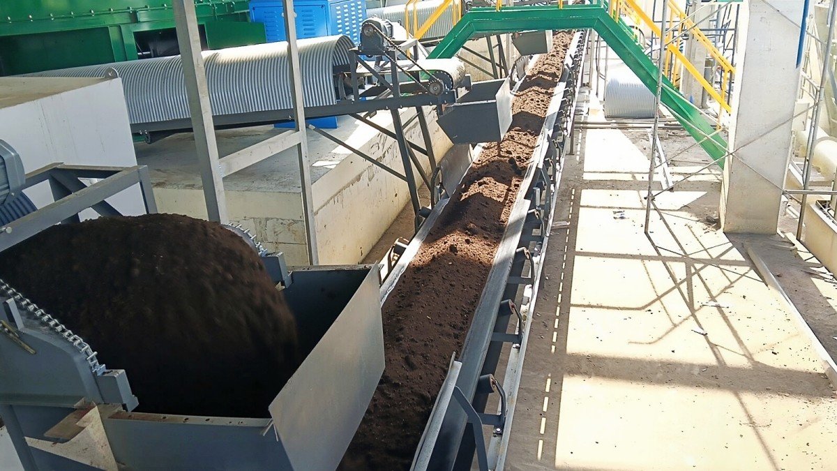 chicken manure aerobic fermentation tank  