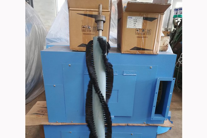 Щетинная щетка