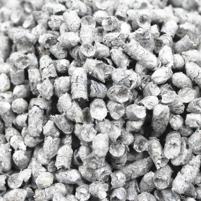 NONE CLUMPING CAT LITTER