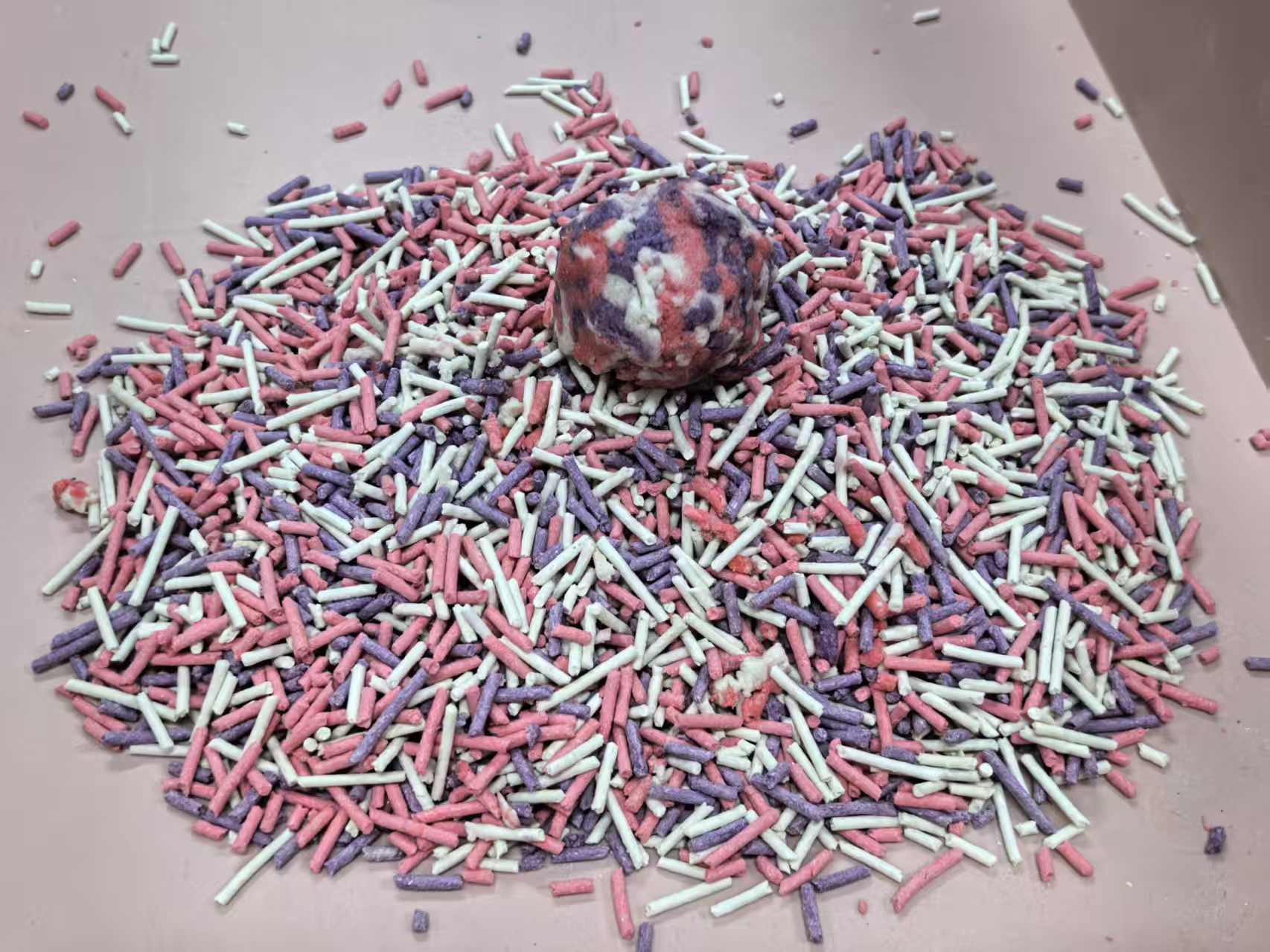 Bubble Gum Scent Tofu Cat Litter