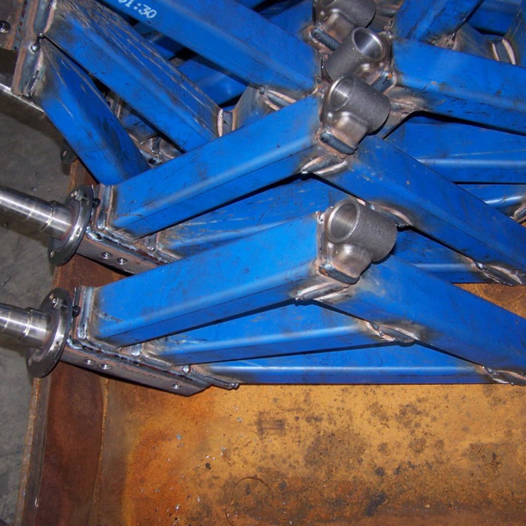 1_0000_Bracket 4T small-application pic1