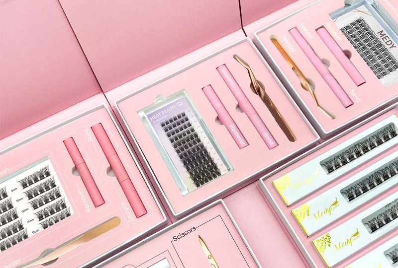 Kit para crear tus propias pestañas: la máxima personalización para la aficionada a la belleza.