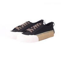 Canvas shoes sneakers