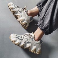 Men's casual shoes