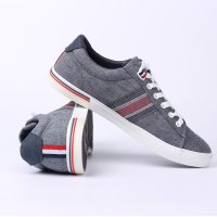 Canvas casual shoes