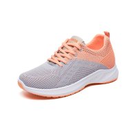 Women's sports shoes