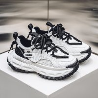 sport shoes men