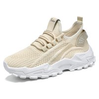 women sport shoes