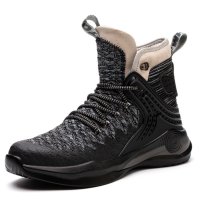 sporty safety shoes