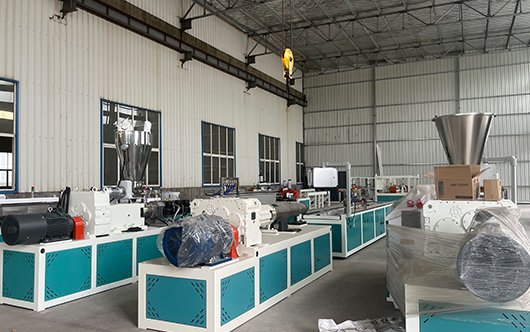 Plastic Extrusion Machinery Industry Outlook