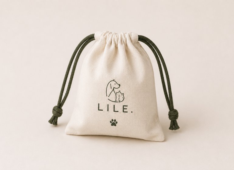 Branded_Pet_Accessory_Pouch