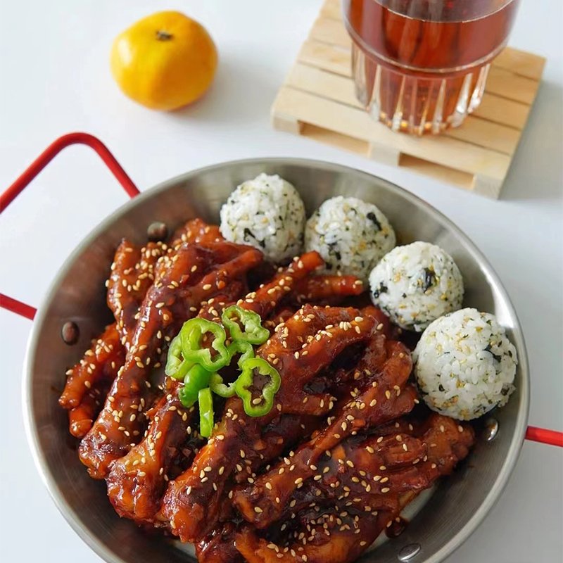 Spicy Fried Chicken Feet Sauce Family Pack
