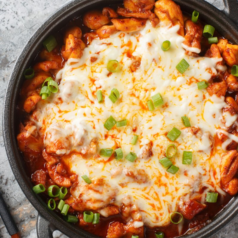 Chuncheon Sizzling Chicken Sauce  Pouch Pack