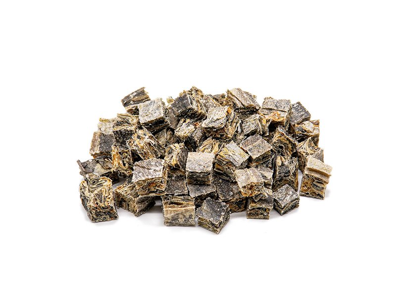 AF01A Codfish skin cubes