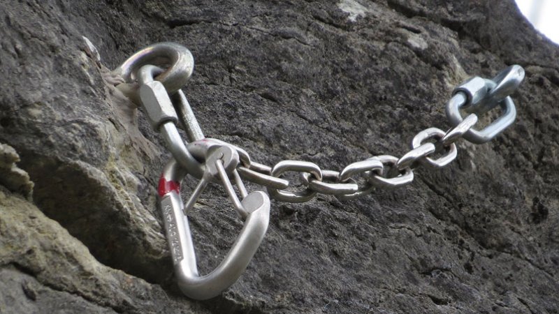 Showcases Innovations at German Industrial Expo 3