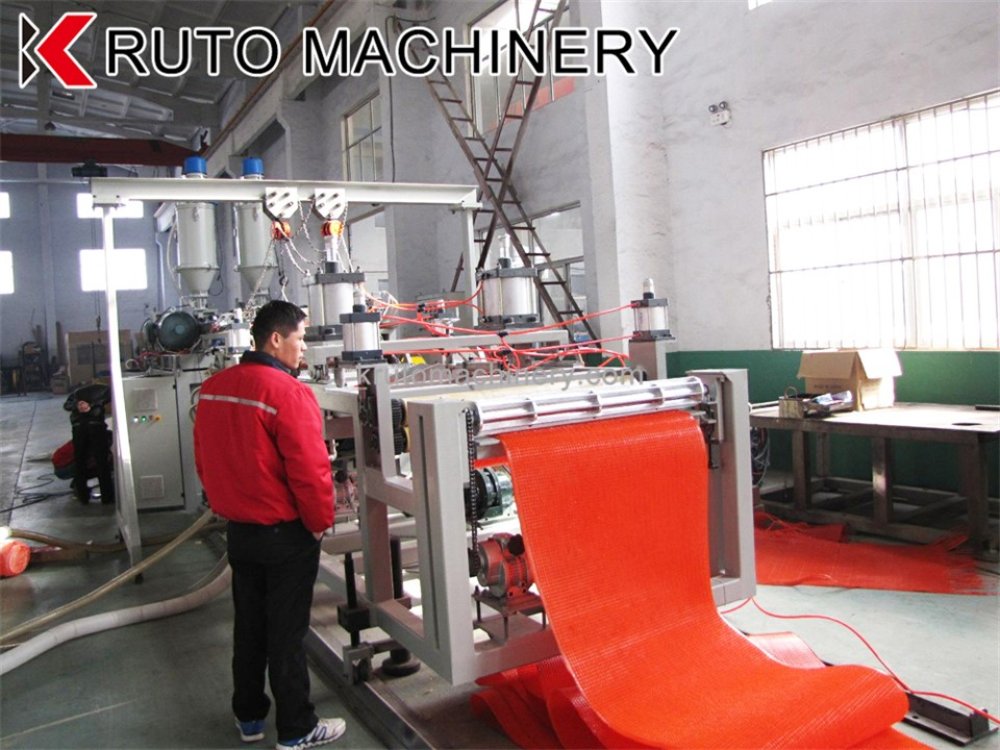 factory-direct turf sheet extrusion setup