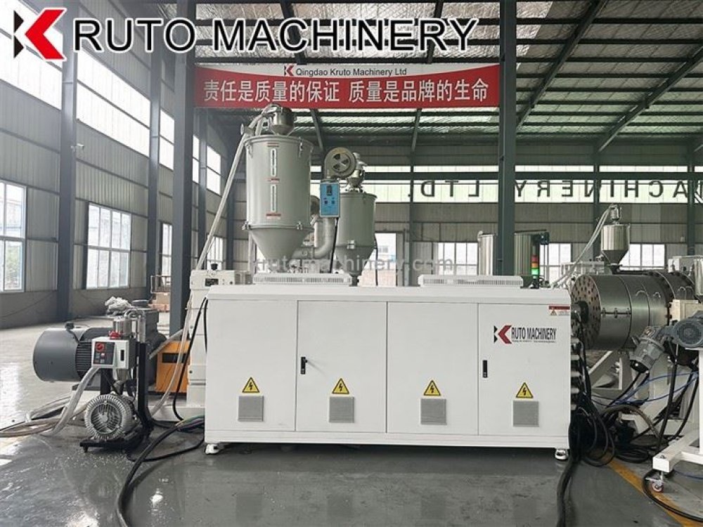 110-400mm PE HDPE PP Pipe Extrusion Machine in Operation