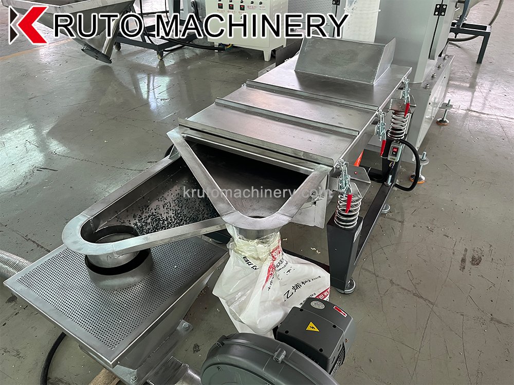 Optional two-stage extrusion for wet or contaminated feed