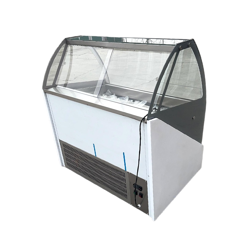 Wind-Cooled Showcase