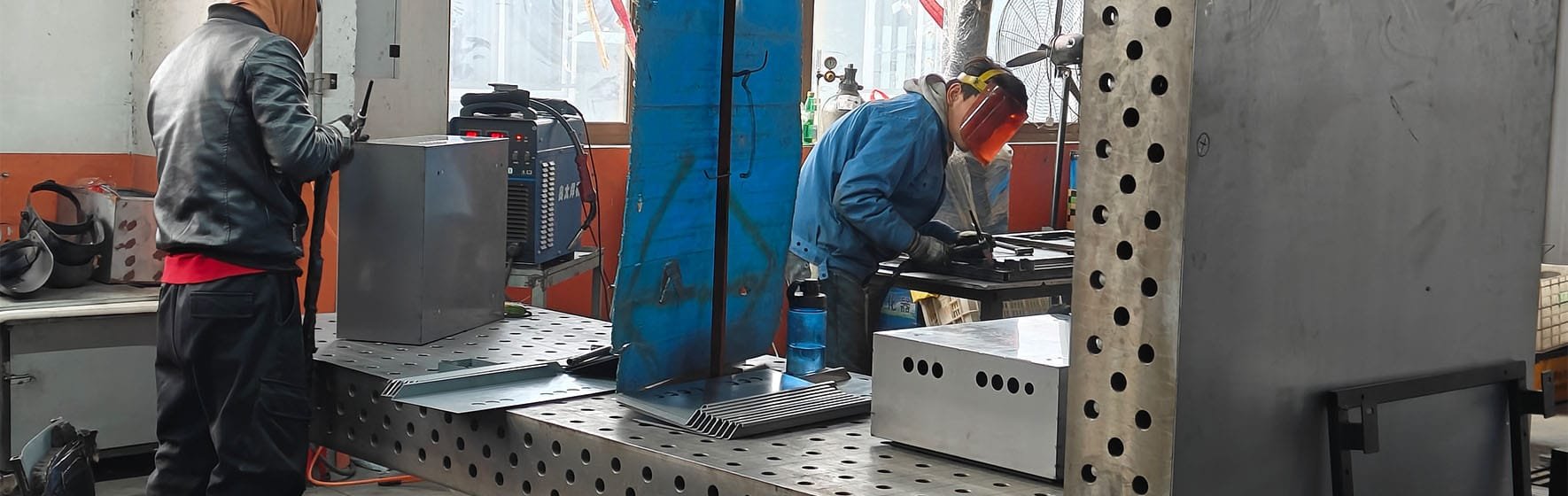 Fábrica de soldadura de metales