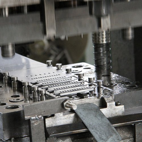 Servicios de fabricación de metales